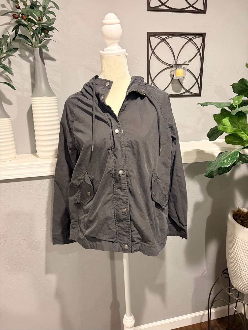 Old Navy Dark Gray Utility Jacket with Hood